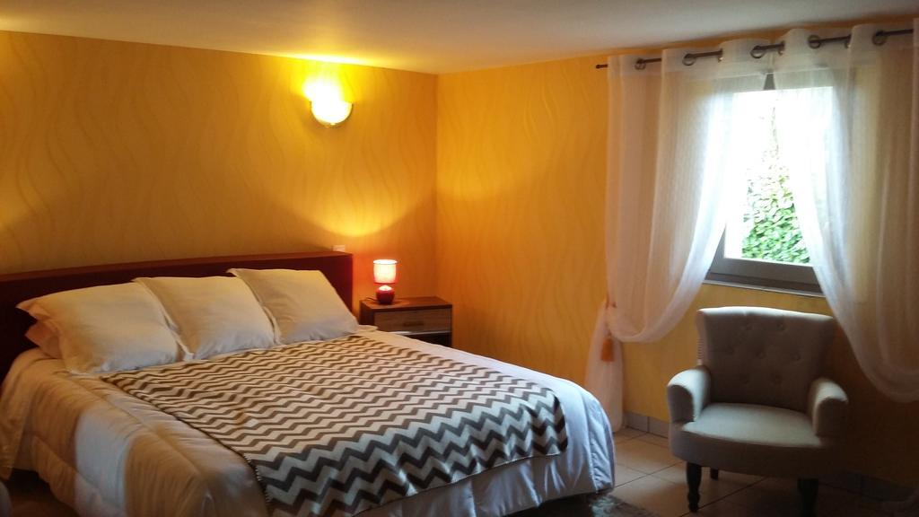 Chez Annie Guest House Saint-Avit-Riviere Ngoại thất bức ảnh